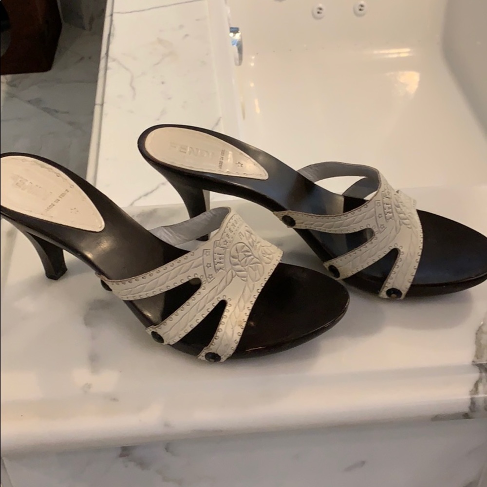 Fendi summer sandals (wood)